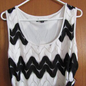 Sharagano Women’s Sleeveless Dress Lace Overlay Black & White Size 12